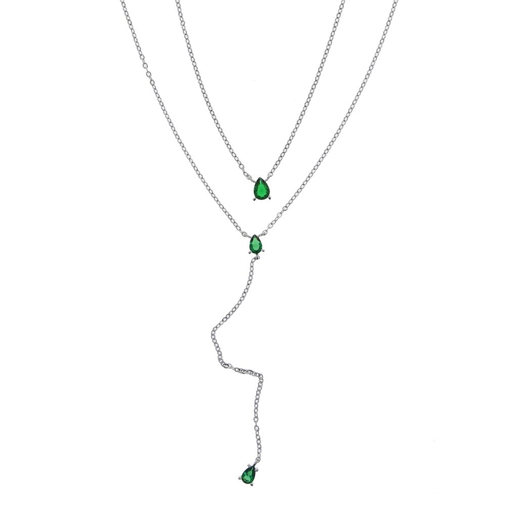 Collar de mujer con dije griego